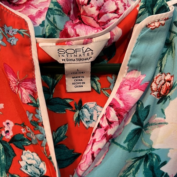 Sofia Intimates Pajamas large - Picture 2 of 2